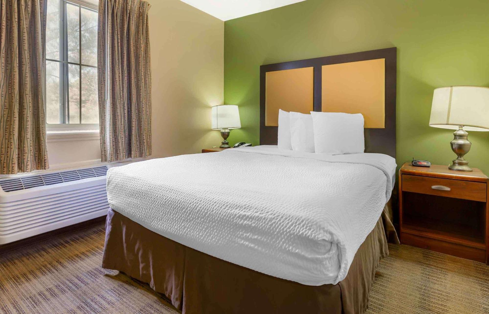 Extended America - - North - Wake Towne Dr Hotel 2*
