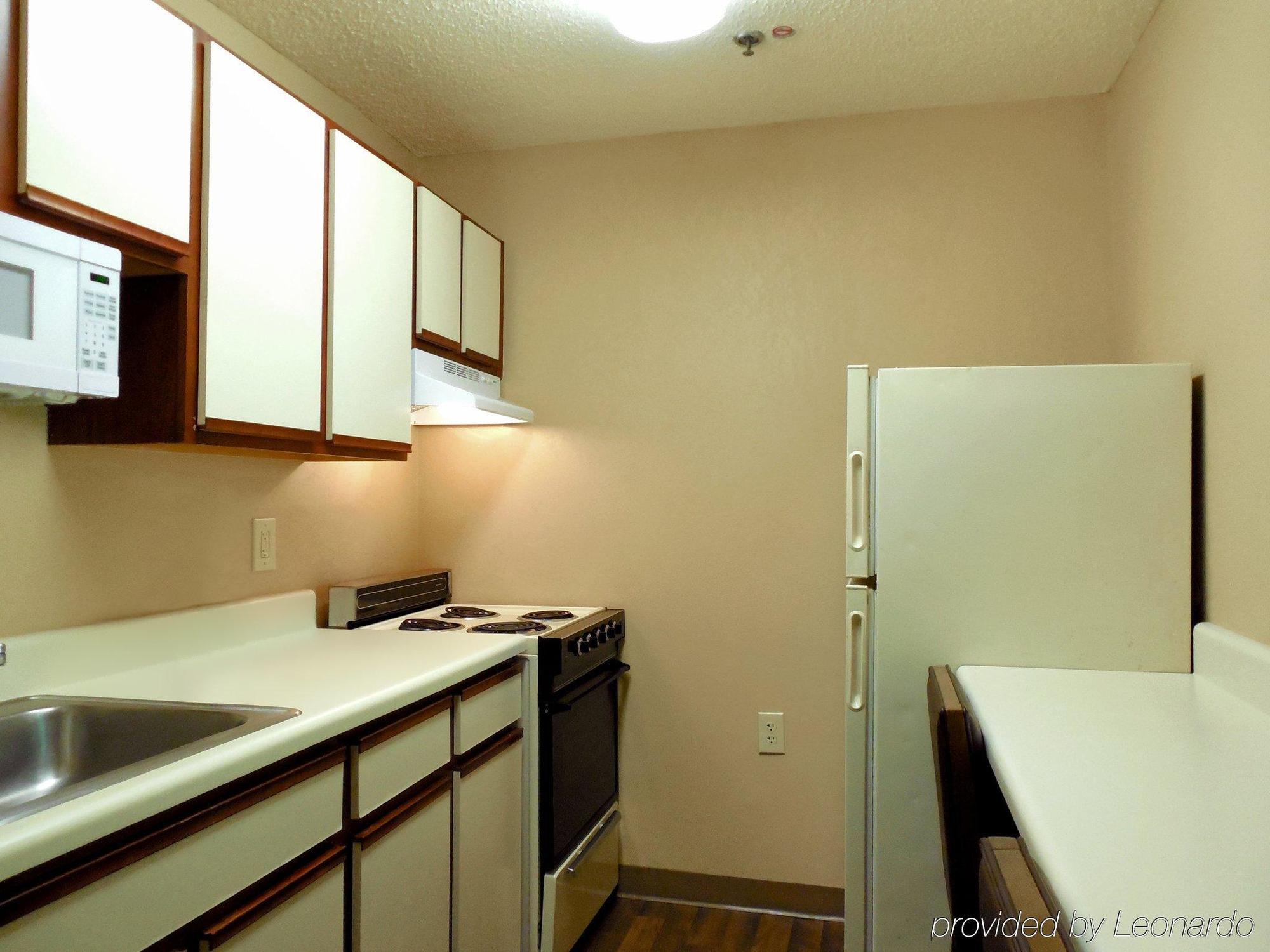 Extended America - - North - Wake Towne Dr 2*