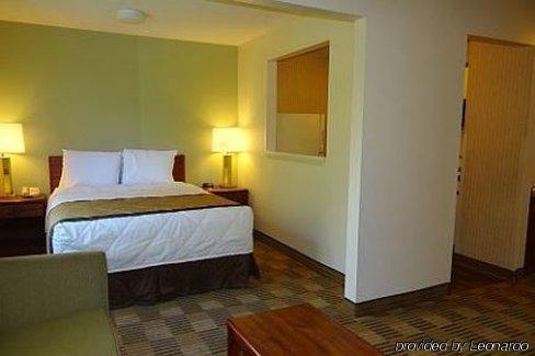 Extended America - - North - Wake Towne Dr Hotel 2*
